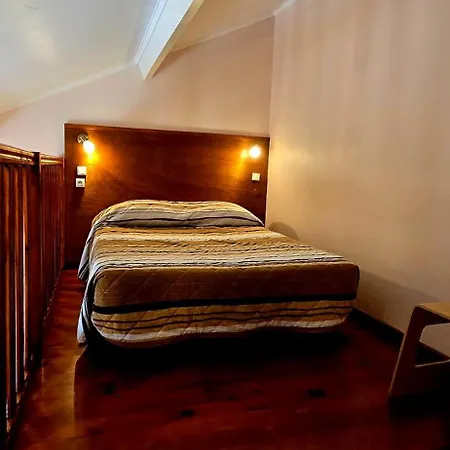 La Reserve Motel *