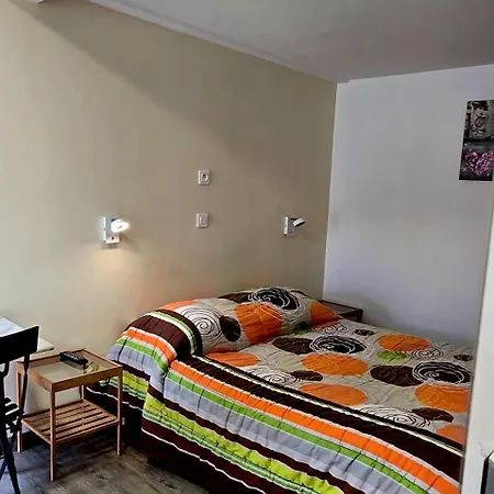 Motel La Reserve *